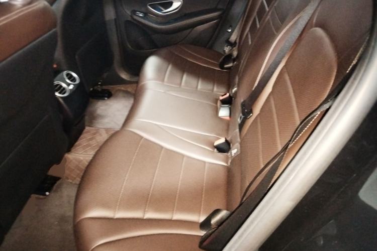 Used Mercedes-Benz GLC 2017 GLC 260 4MATIC Luxury Model
