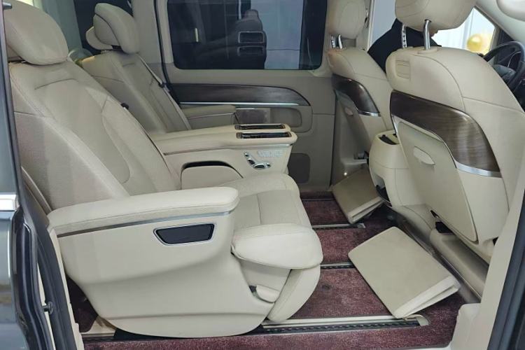 Used Mercedes-Benz V-Class 2021 V 260 Prestige Edition
