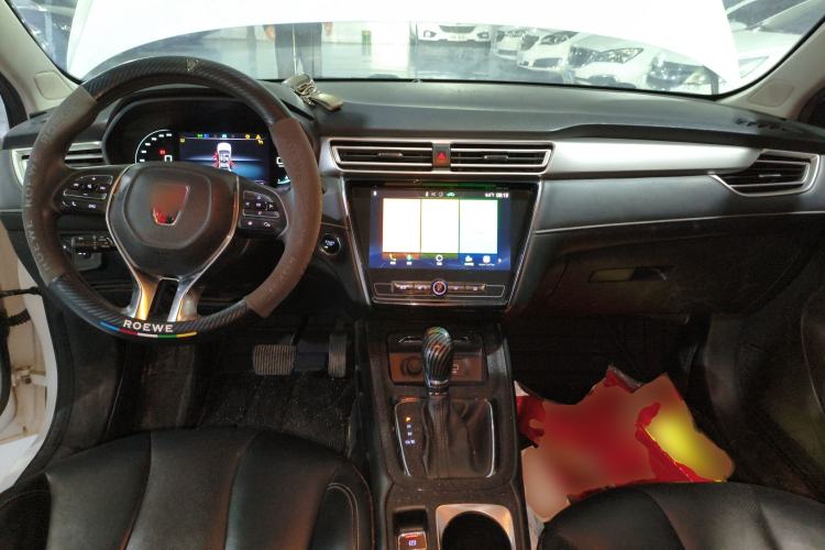 Used Roewe i5 2020 1.5L Automatic 4G Connect Luxury Flagship Edition
