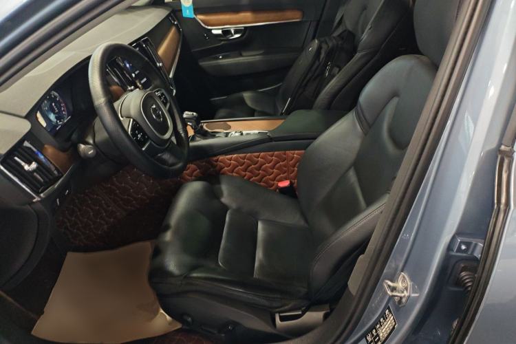 Used Volvo S90 2018 T5 Zhiya Edition
