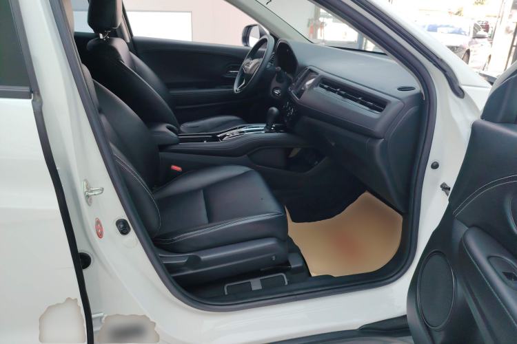 Used Honda Vezel 2020 1.5L CVT Elite Edition
