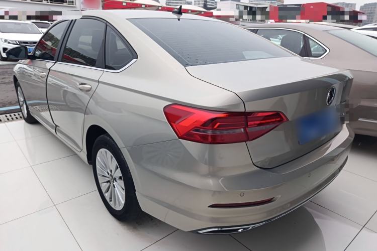 Used Volkswagen Lavida 2021 1.5L Automatic Comfort Edition
