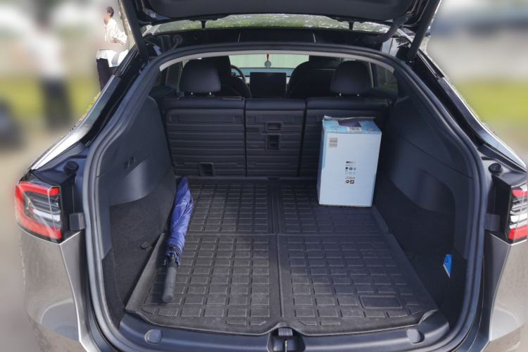 Used Tesla Model Y 2022 Revised Version Long-Range All-Wheel Drive