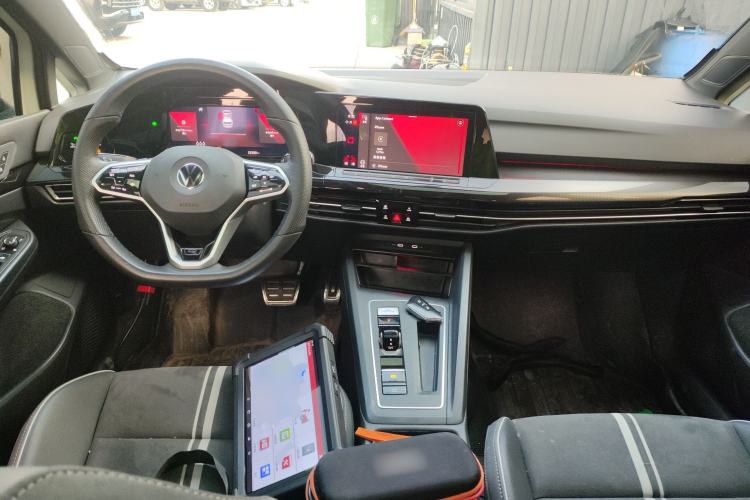 Used Volkswagen Golf 2023 Facelift 280TSI DSG R-Line Lite