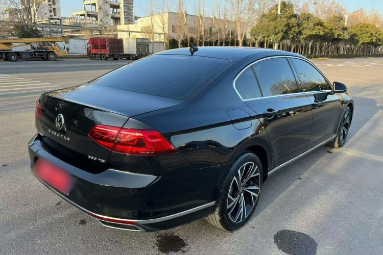 Used Volkswagen Magotan 2021 330TSI DSG 30th Anniversary Edition
