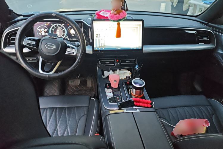 Used GAC Trumpchi GS8 2024 Linghang Series 2.0 TGDI Two-Wheel Drive Luxury Smart Connectivity Version
