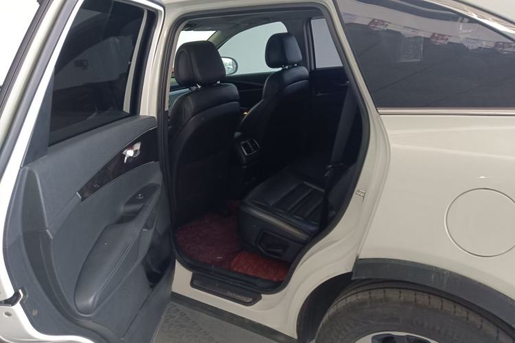 Used Kia Sorento 2015 Sorento L 2.4L Gasoline 4WD Elite Edition 5 Seats China V Emission Standard
