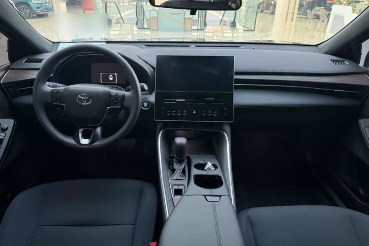 Used Toyota Avalon 2024 2.0L Ambition Edition
