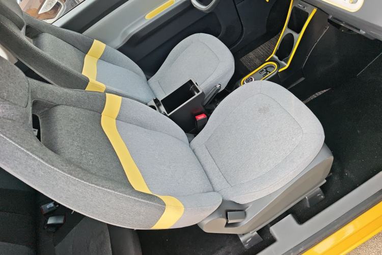 Used Wuling Hongguang MINIEV 2022 Macaron Premium Model – Lithium Ternary Battery
