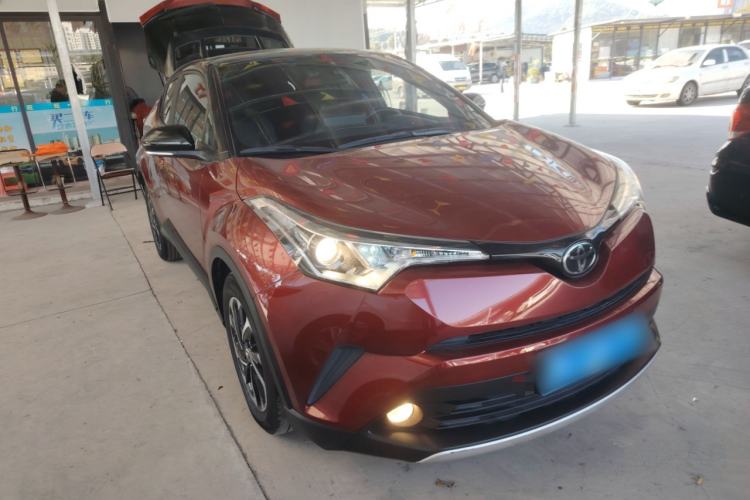 Used Toyota IZOA 2018 2.0L Yichi Version China VI Standard