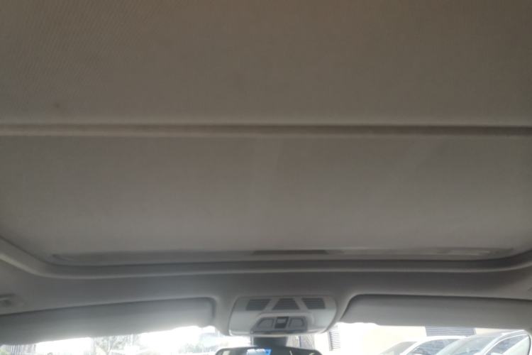 Used BMW 3 Series 2015 320Li Luxury Edition Fashion Model
