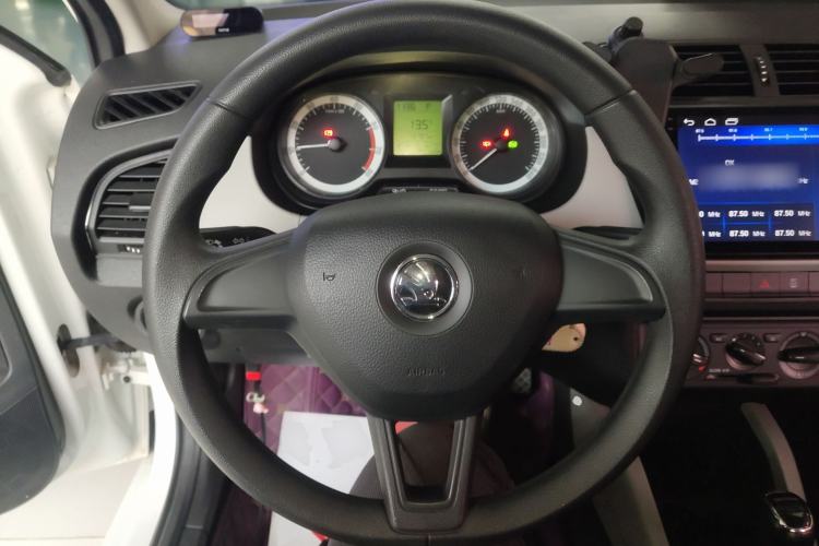 Used Skoda Fabia 2017 1.4L Automatic Car Enjoy Edition
