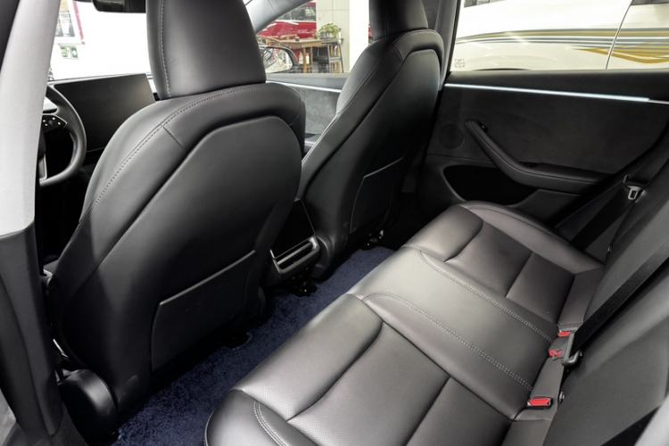 Used Tesla Model 3 2023 Long-Range All-Wheel-Drive Version
