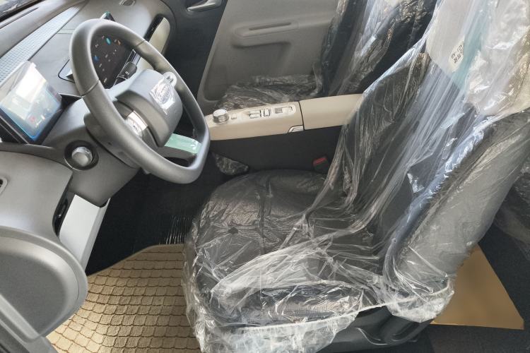 Used  Lumin 2025 205 km Xiangqin Version