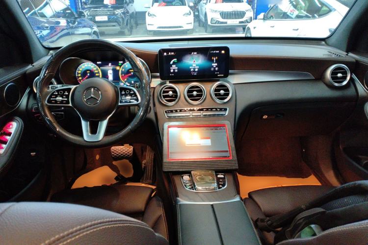 Used Mercedes-Benz GLC 2021 GLC 260 L 4MATIC Luxury Model