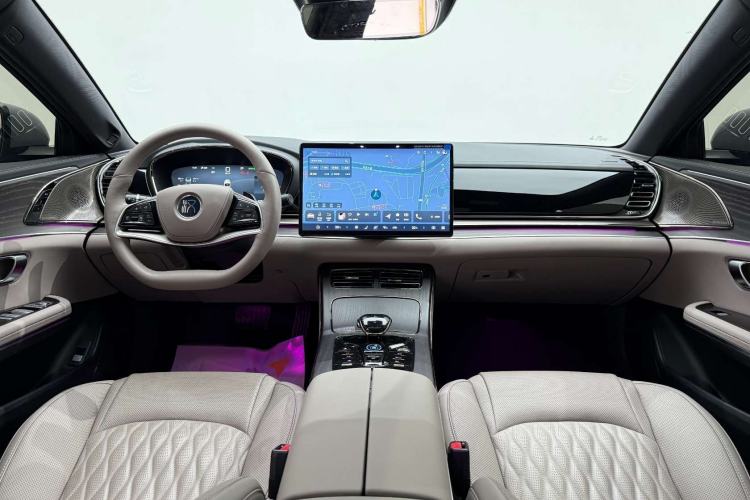 Used BYD Han 2025 EV with 701 km of Laser Radar-Enabled Intelligent Driving
