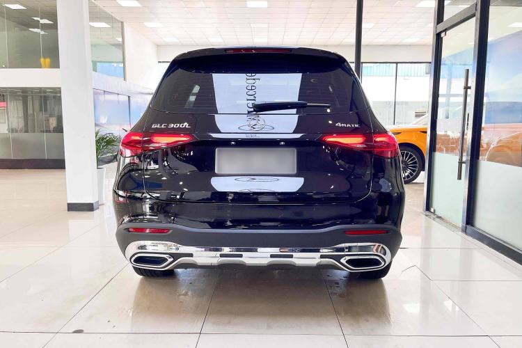 Used Mercedes-Benz GLC 2024 GLC 260 L 4MATIC Dynamic Edition 5-seater
