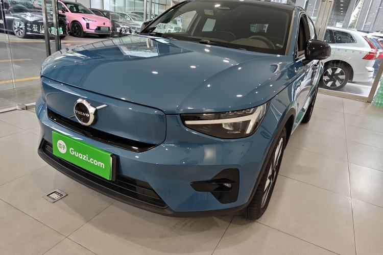 Used Volvo C40 2024 Long-Range PRO Version