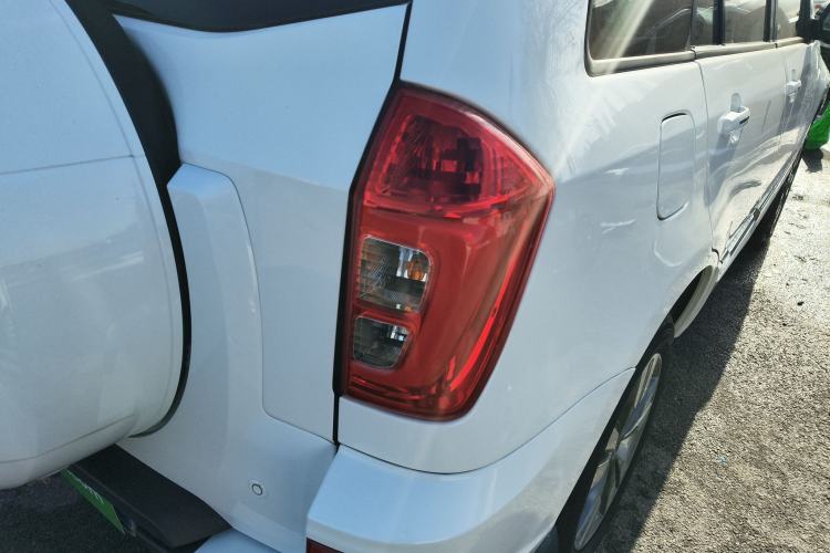 Used Chery Tiggo 3 2016 1.6L Manual ZhiShang Edition