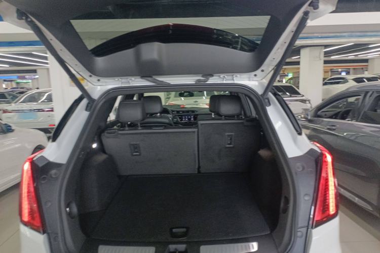 Used Cadillac XT5 2021 28T Luxury Version
