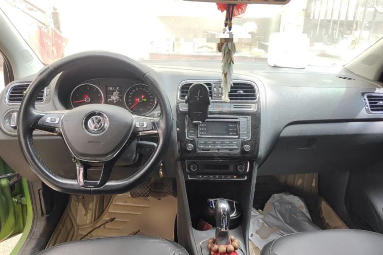 Used Volkswagen Polo 2014 1.6L Automatic Luxury Edition