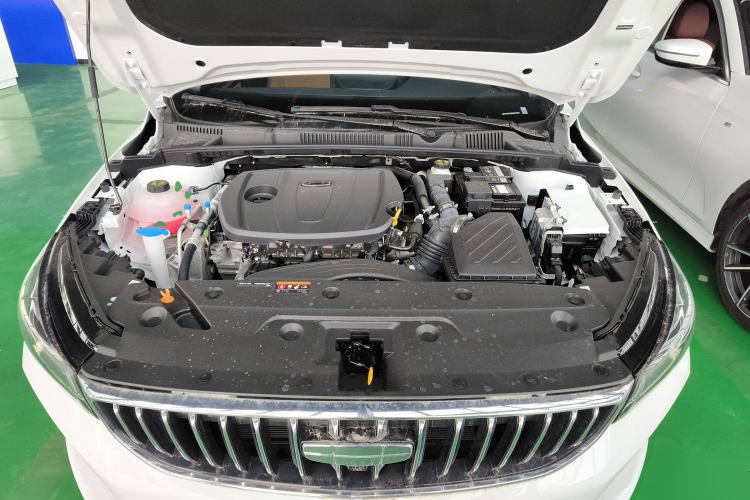 Used Geely Auto Emgrand 2025 4th Generation 1.5L CVT Flagship Version
