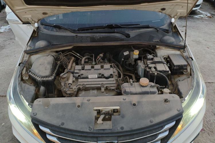 Used Baojun 310W 2017 1.5L Manual Fashion Model China V
