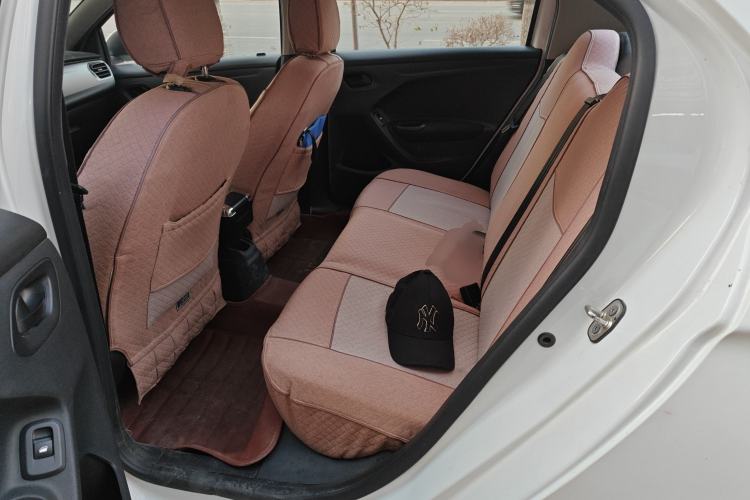 Used Citroen Elysee 2014 1.6L Manual Fashion Model CNG
