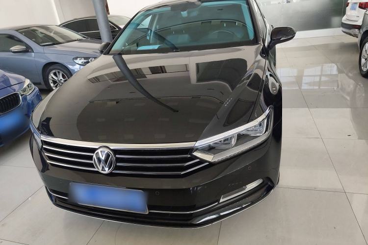 Used Volkswagen Magotan 2019 330TSI DSG Luxury Model China V Standard
