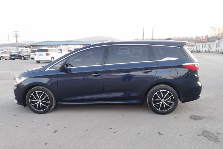 Used BYD Song MAX 2017 1.5T Automatic Smart Connect Prestige 7-Seater
