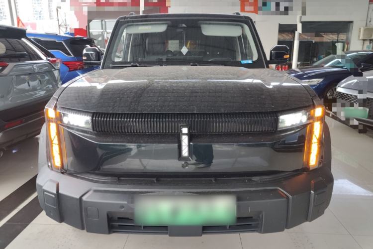 Used  03 2024 501km Four-wheel Drive Long-Range Advanced Version
