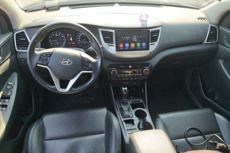 Used Hyundai Tucson 2015 1.6T Dual-Clutch Two-Wheel-Drive Smart Model
