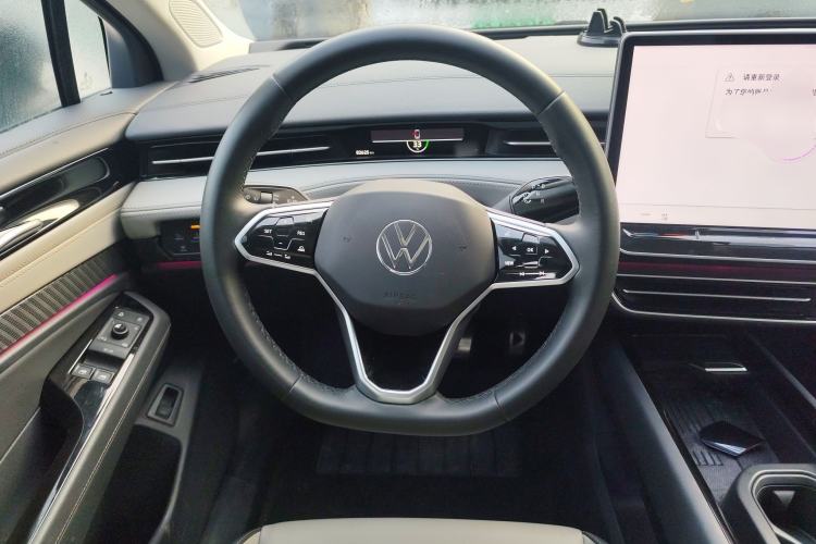 Used Volkswagen ID.7 VIZZION 2024 AIR model
