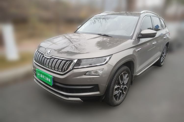 Used Skoda Kodiaq 2019 Facelifted TSI330 7-Seater Two-Wheel-Drive Luxury Enjoyment Edition China VI Standard