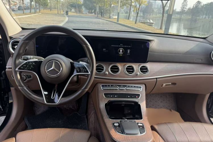 Used Mercedes-Benz E-Class 2021 E 260 L
