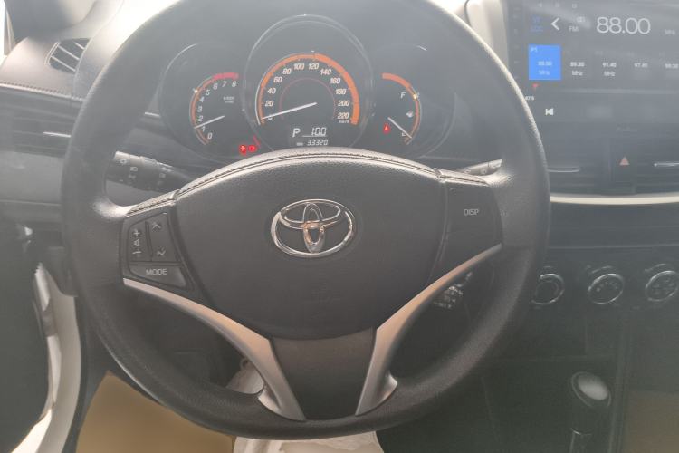 TDK.VehicleDetails.img