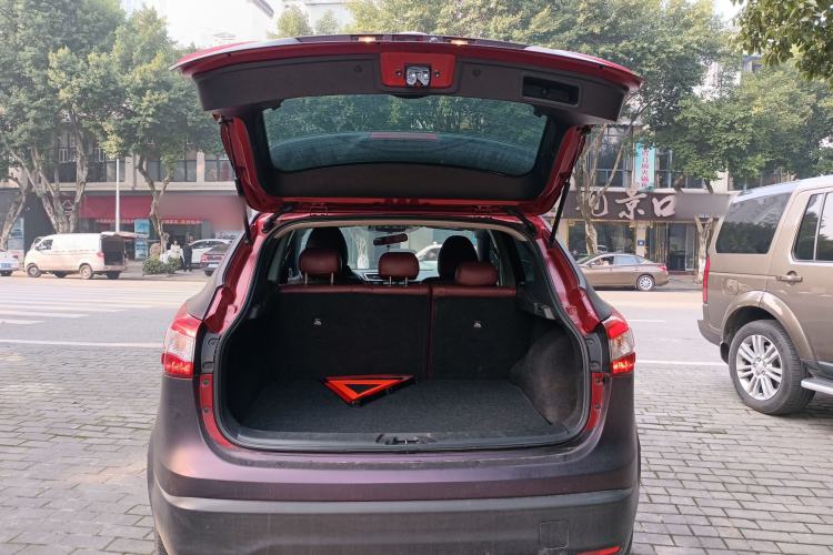 Used Nissan Qashqai 2016 2.0L CVT Elite Edition