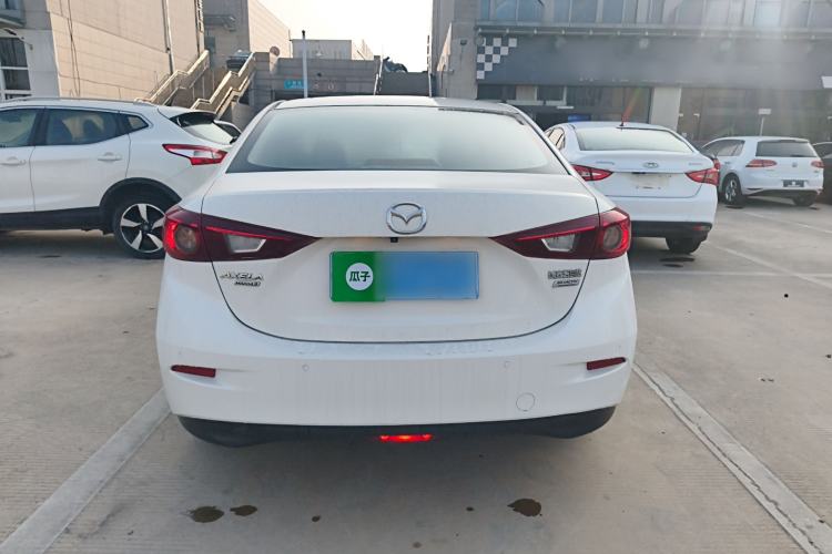 Used Mazda Mazda 3 Axela 2016 Sedan 1.5L Manual Luxury Model