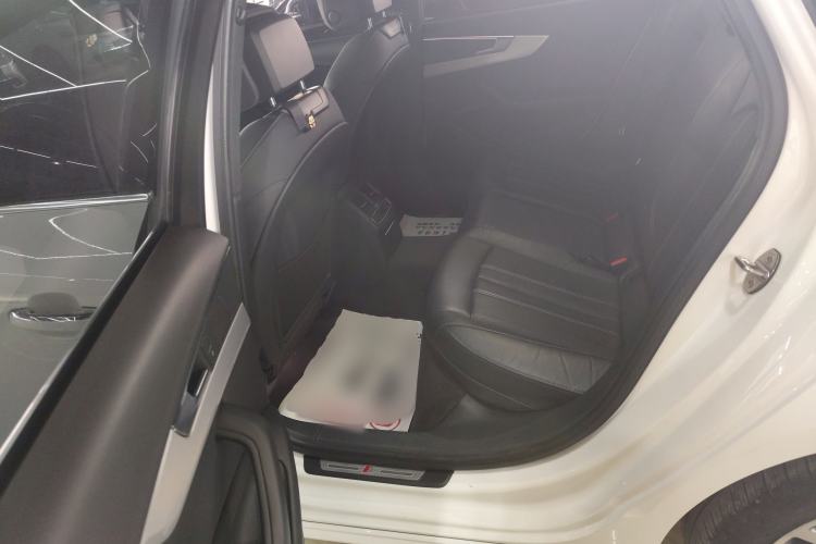 Used Audi A4L 2020 40 TFSI Luxury Dynamic Model