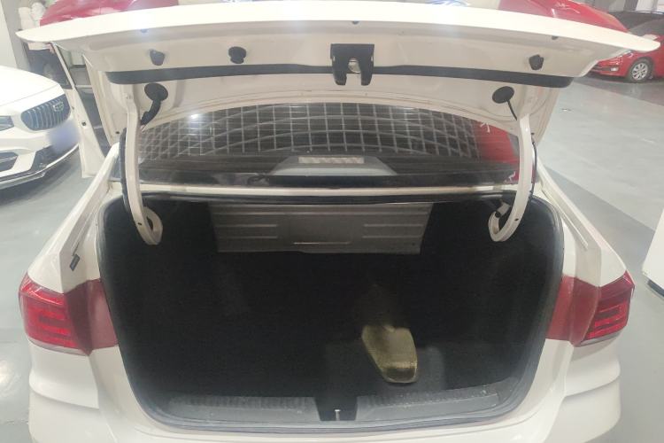 Used Volkswagen Santana 2017 Haval H6 1.6L Automatic Fashion Edition
