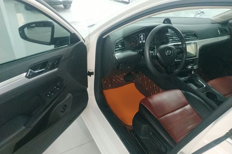 Used Volkswagen Lamando 2019 230TSI DSG Fashion Edition China V Standard