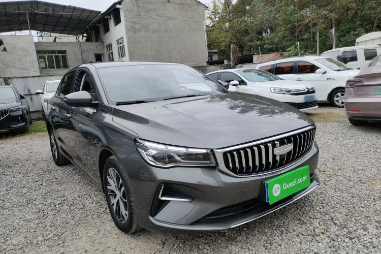 Used Geely Auto Emgrand 2025 4th Generation 1.5L Manual – Dragon Edition
