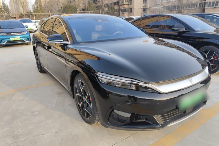 Used BYD Han 2024 EV Glory Edition 715KM Front-Wheel-Drive Flagship Model
