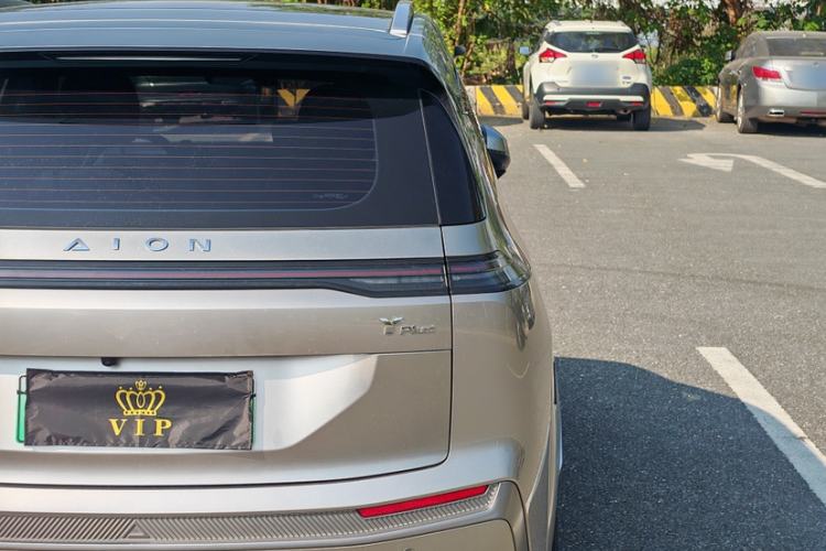 Used AION Y 2022 Plus 70 Tech Edition
