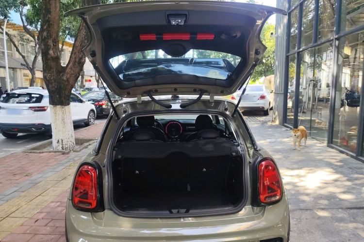 Used MINI MINI 2018 2.0T COOPER S Artist