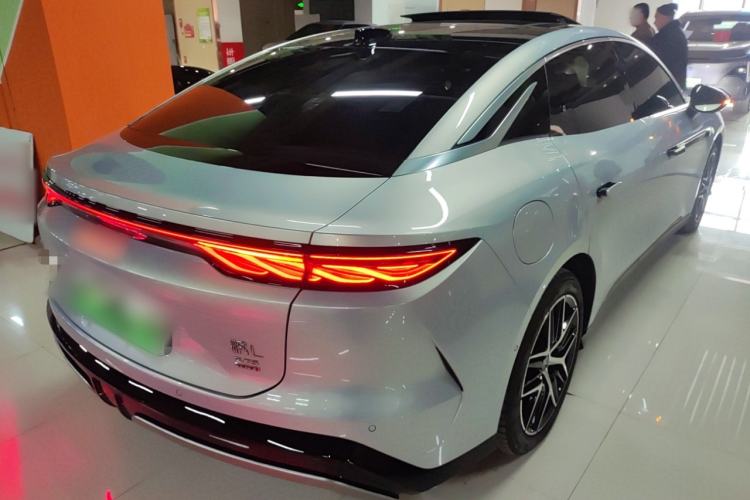 Used BYD Han L 2025 EV Four-Wheel Drive LiDAR Flagship Model
