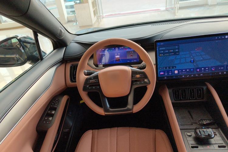 Used BYD Song L EV 2025 662 km Ultra-Range Version
