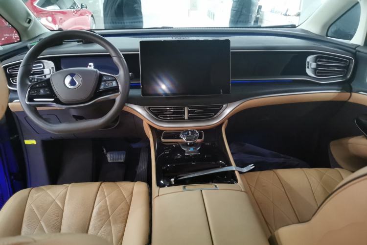 Used Denza D9 2024 DM-i 980 Four-Wheel Drive Flagship Model