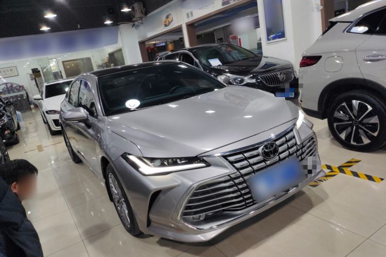 Used Toyota Avalon 2024 Dual-Motor 2.0L Luxury Edition
