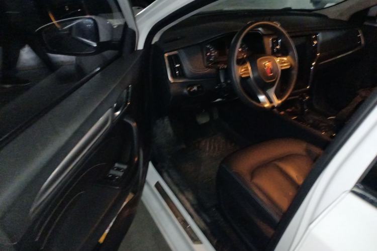 Used Roewe i6 2020 PLUS 1.6L CVT 4G Connected Glory Flagship Edition
